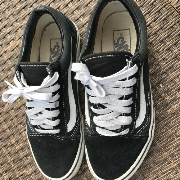 size 7 mens vans in women's